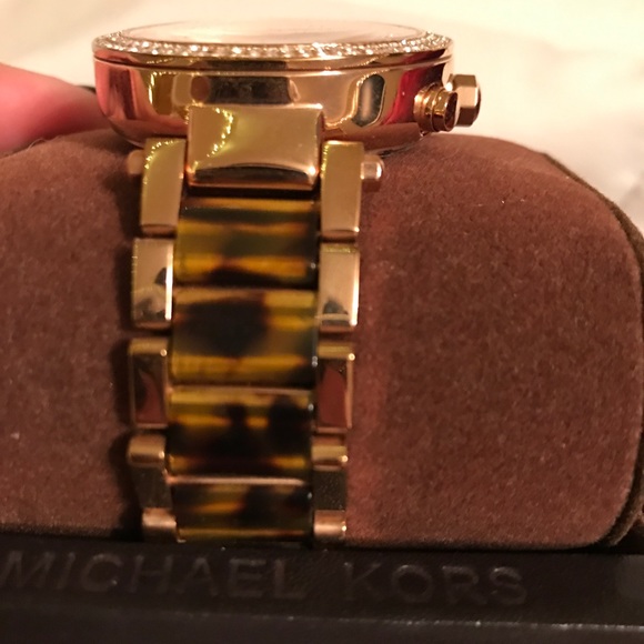 Michael Kors ROSE GOLD Watch!