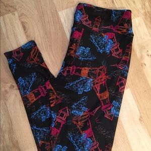 Lighthouses and Ghost Ships Lularoe Leggings TC