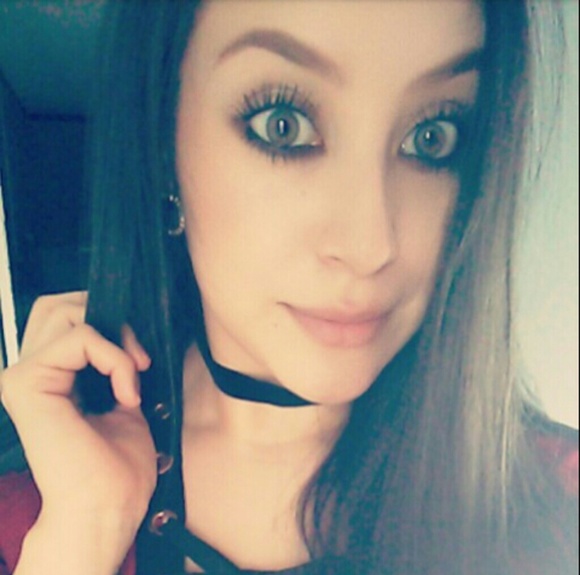 Meet your Posher, Ada - Picture 1 of 1