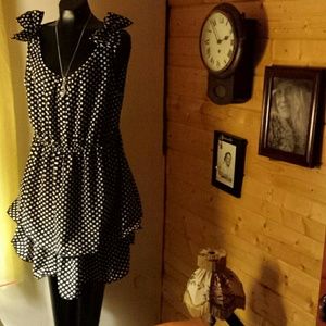 NWT DRESS (szXL). (PRICE FIRM)