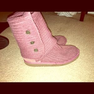 EUC "Classic Cardy" Purple Uggs Size 9🔥🔥🔥🔥