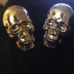 Decorative skulls