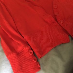Red Cropped cardigan