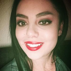 Meet your Posher, Viviana