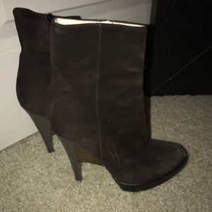 Yves Saint Laurent suede boot
