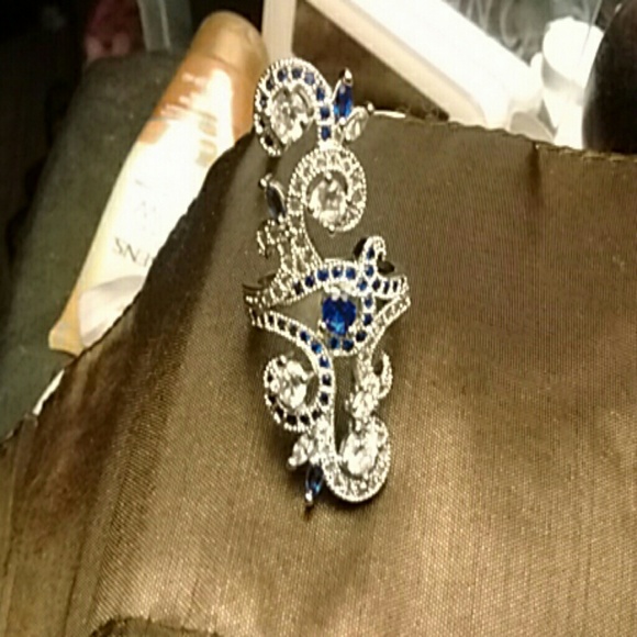 Ring - Picture 2 of 2