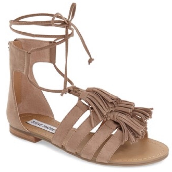 Steve Madden Monrowe Tassel Sandal - Picture 2 of 4