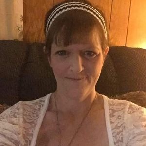 Meet your Posher, Valarie