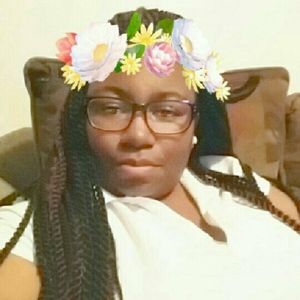 Meet your Posher, Tiera