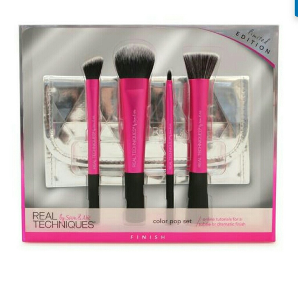 New Real techniques makeup brush set nwt