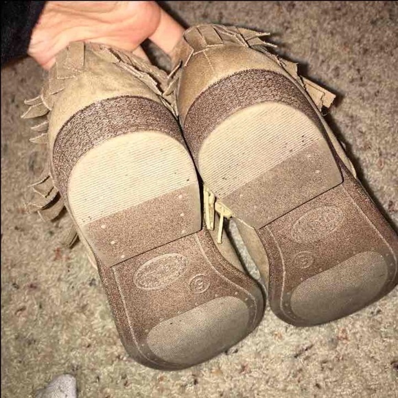 Booties - Picture 4 of 4