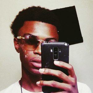 Meet your Posher, Jaramiah