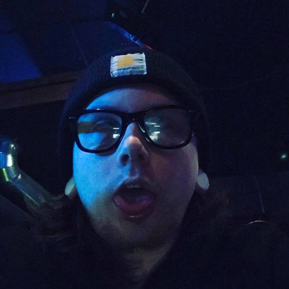 Meet your Posher, Sean - Picture 1 of 1