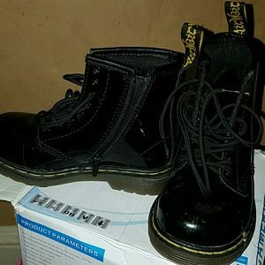 LIL GIRL DR MARTENS