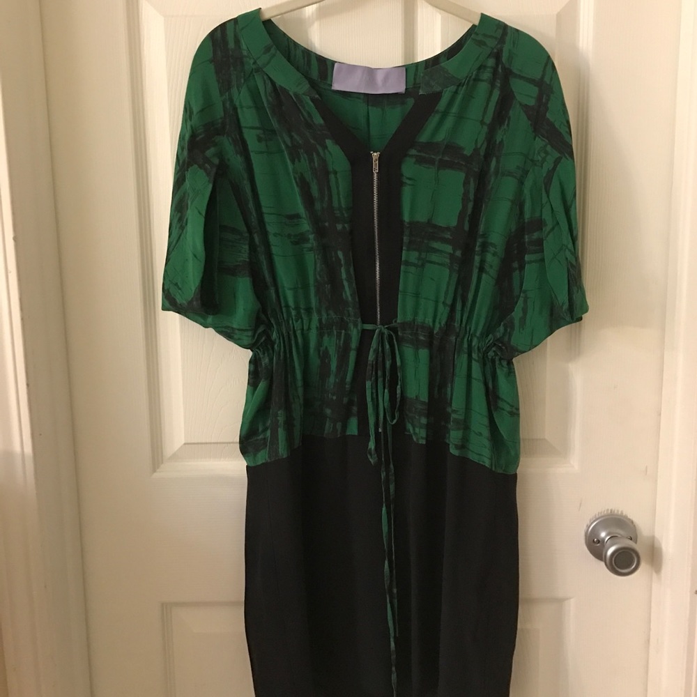 Vera Wang Lavender Label Sz 4 Emerald Green silk