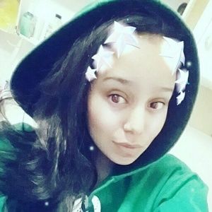 Meet your Posher, Helena