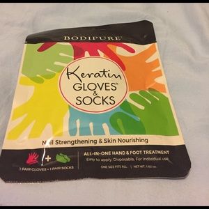 Bodipure Keratin Gloves & Socks