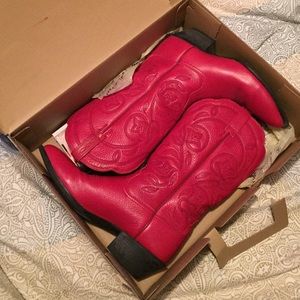 Red Ariat Cowgirl boots - size 7.5!