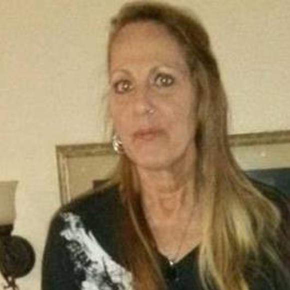 Meet your Posher, Tina l - Picture 1 of 1