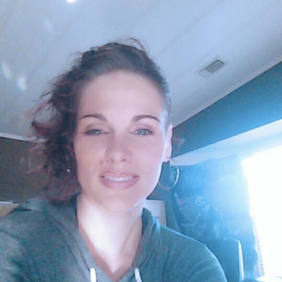 Meet your Posher, Sharell - Picture 1 of 1