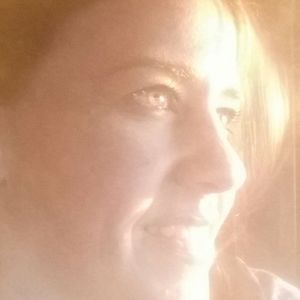 Meet your Posher, Gilian