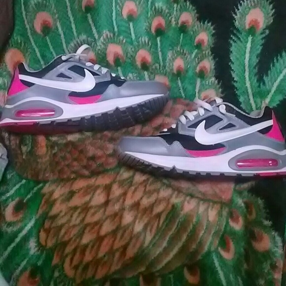 Nike Air Maxes - Picture 1 of 2
