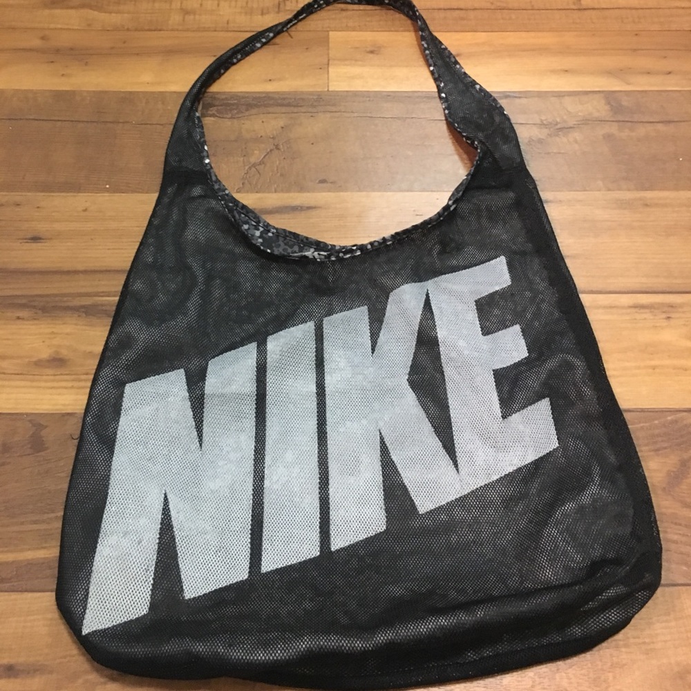 Nike Graphic Reversible Tote