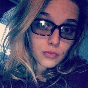 Meet your Posher, Ashly