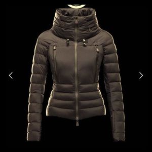 Moncler 🇫🇷Bear Jacket