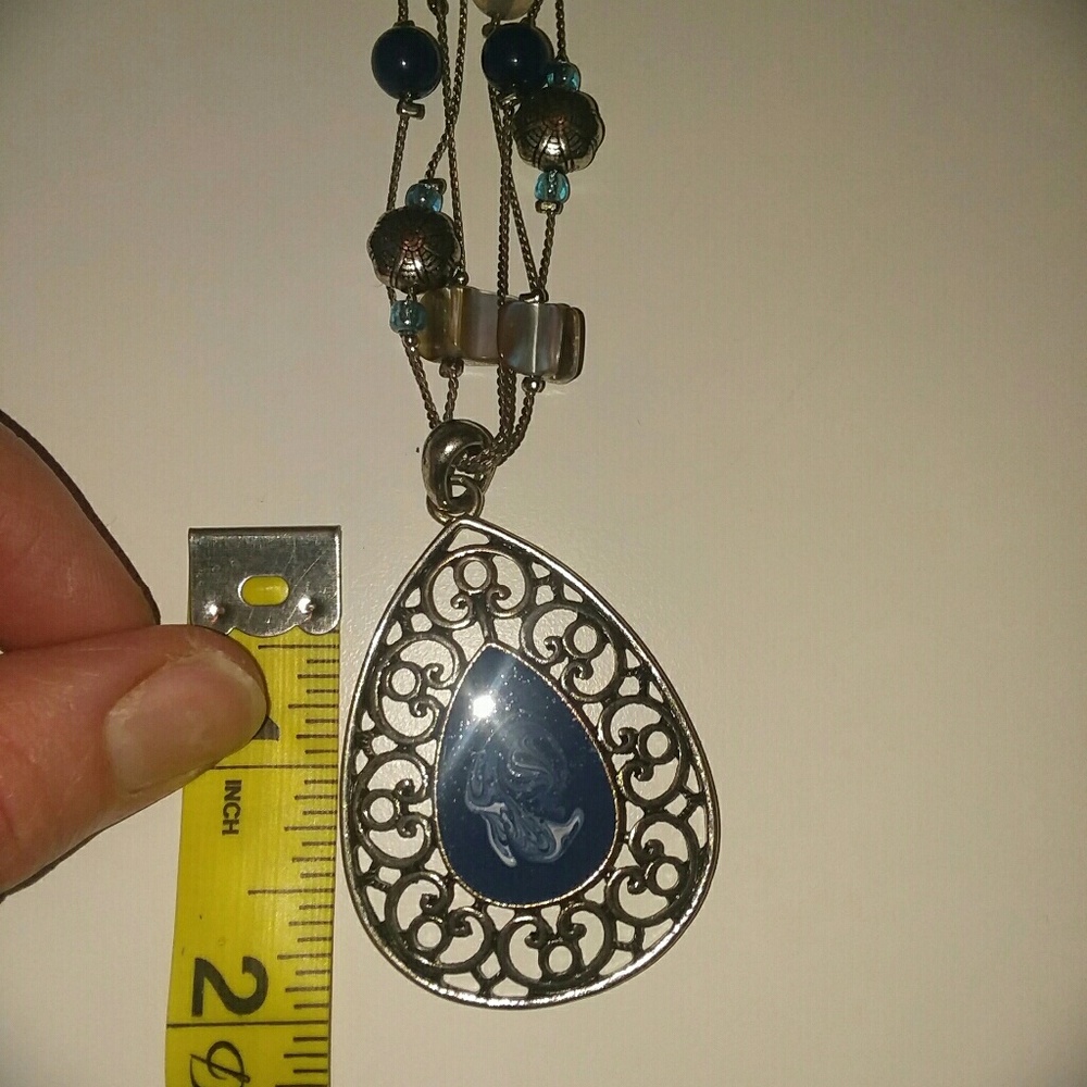 Vintage style necklace