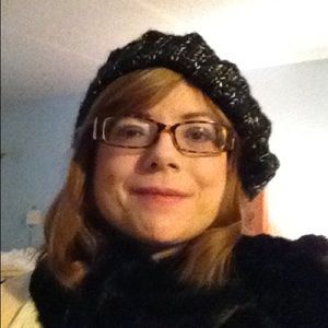 Meet your Posher, Kim