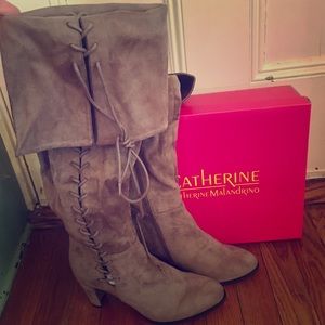 New in a box taupe faux fur lined boots