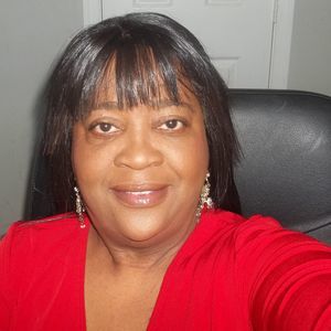 Meet your Posher, Jacqueline