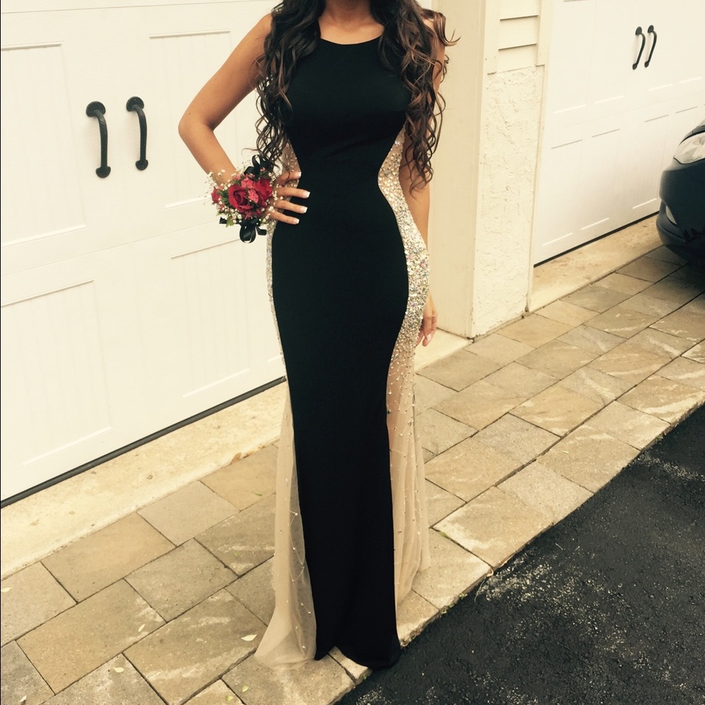 Black and Glitter prom dress