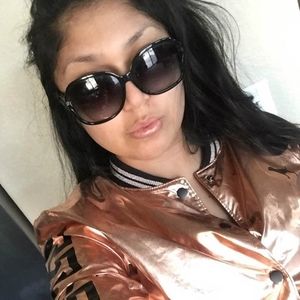 Meet your Posher, Alonna-jane