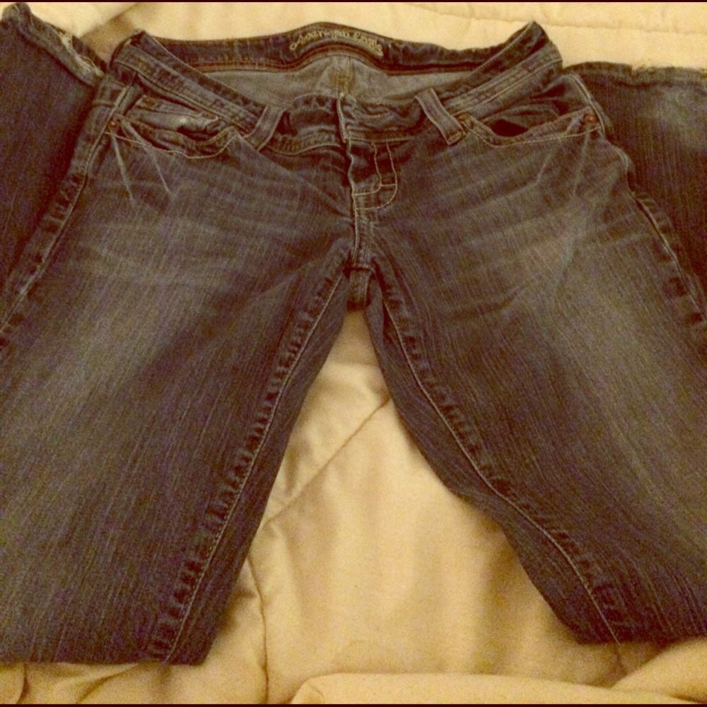 Ladies American eagle jeans 4 short
