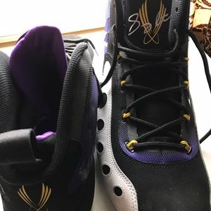 Nike Sonic Flight purple venom