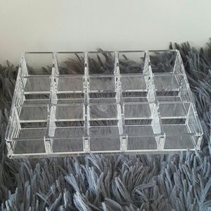 Nail polish organizer