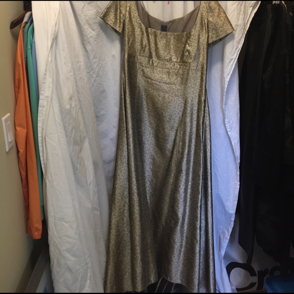 Beautiful evening gown Maska Collection