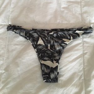 Mikoh Brazilian Bottom size large