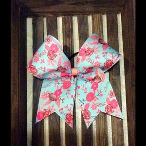 Cheer Bow