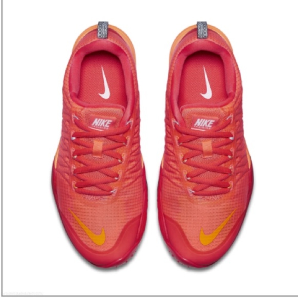 Nike Women's Lunar Cross Element Running Shoe - Picture 3 of 8