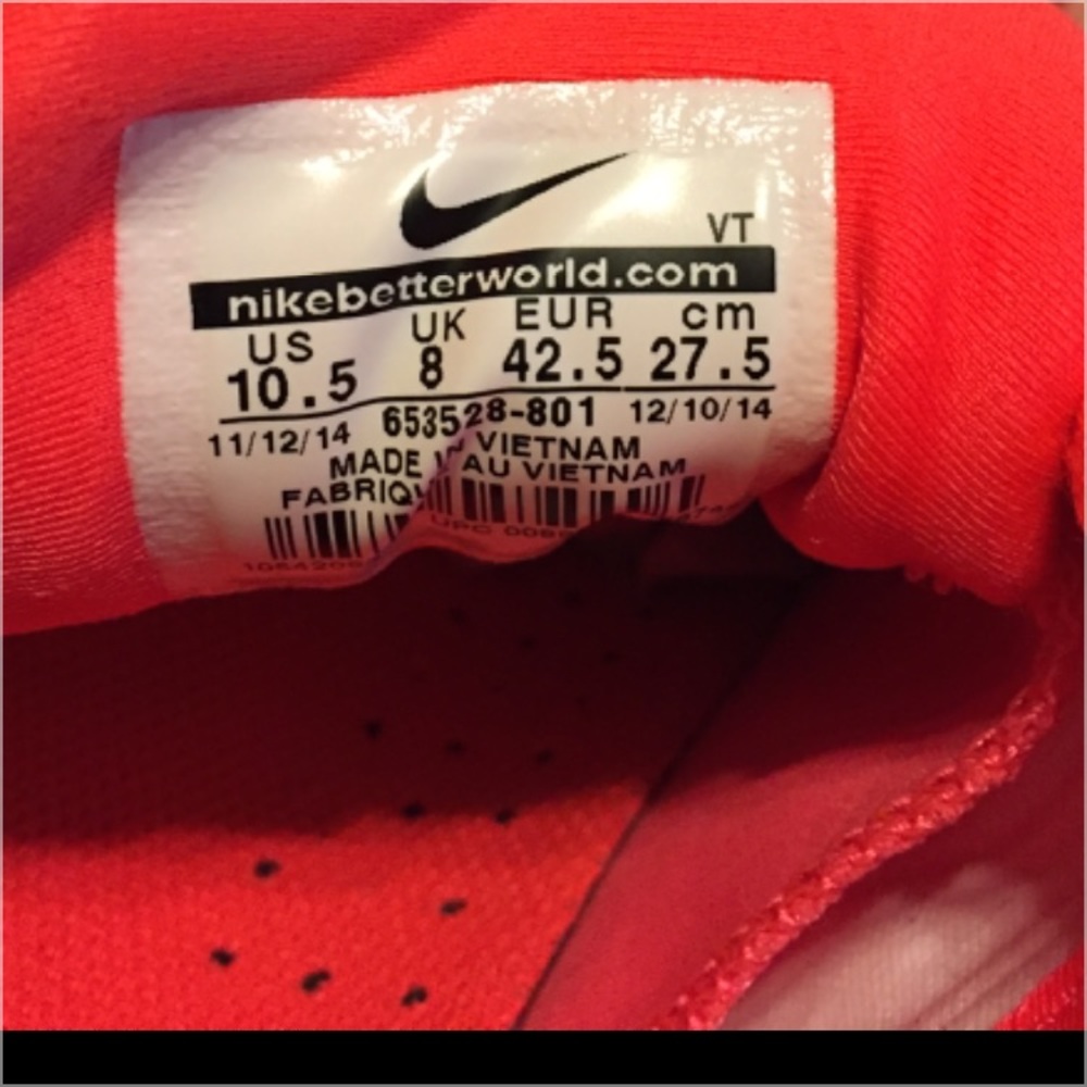 Nike Women's Lunar Cross Element Running Shoe - Picture 7 of 8
