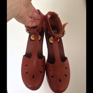 Swedish Hasbeen T-strap Sandals Size 38