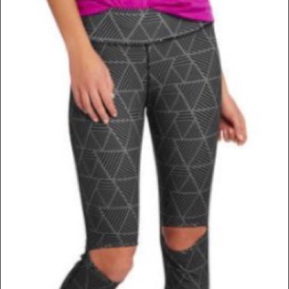 Sport knee cut out leggings
