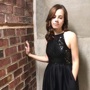 Meet your Posher, Rebecca