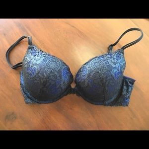 Victoria's Secret very sexy padded bra