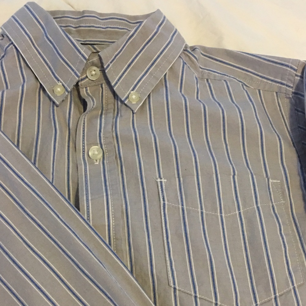 Boys L classic button down gray and blue stripped shirt