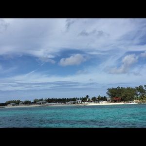 Meet your Posher, Yvonne