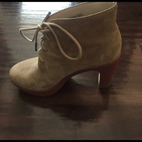 Michael Kors Bootie - Picture 4 of 5